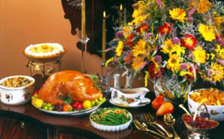 thanksgiving buffet table